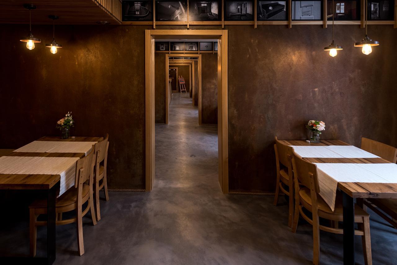 Fidelitas Hotel Sfântu-Gheorghe Buitenkant foto