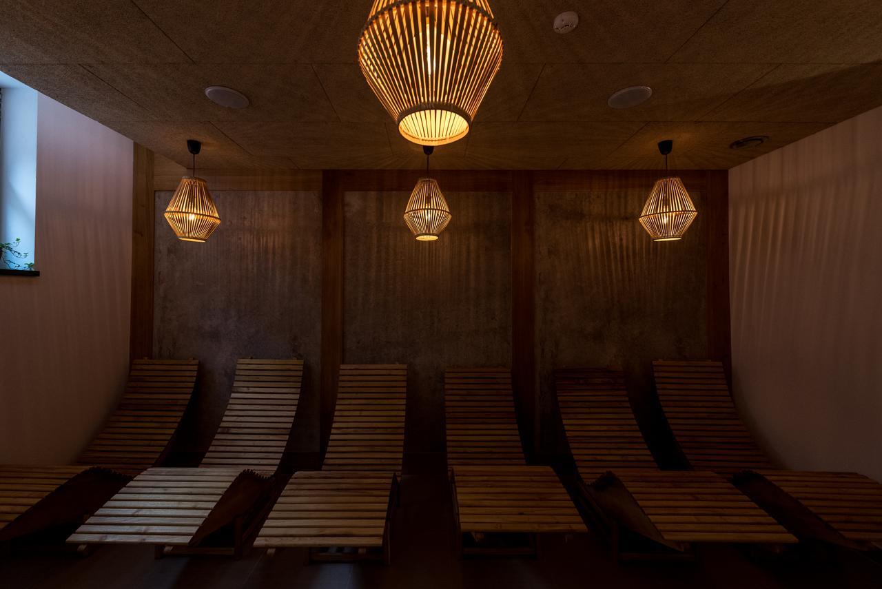 Fidelitas Hotel Sfântu-Gheorghe Buitenkant foto