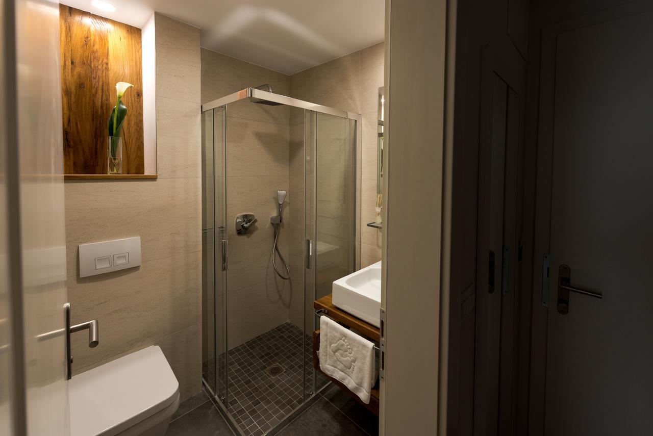 Fidelitas Hotel Sfântu-Gheorghe Buitenkant foto